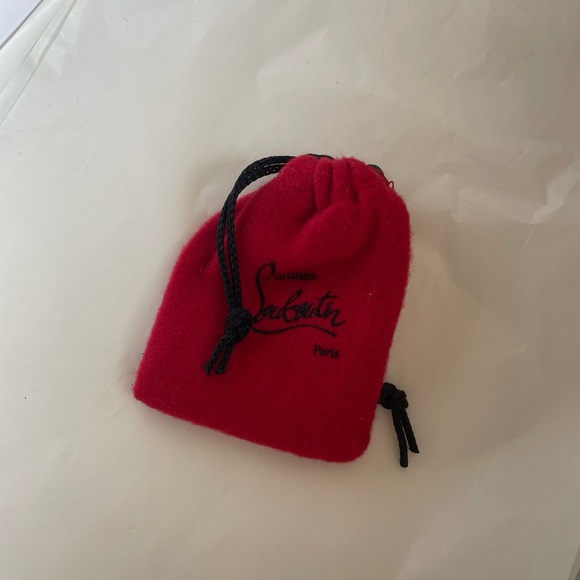 Christian Louboutin black pumps - Picture 7 of 7